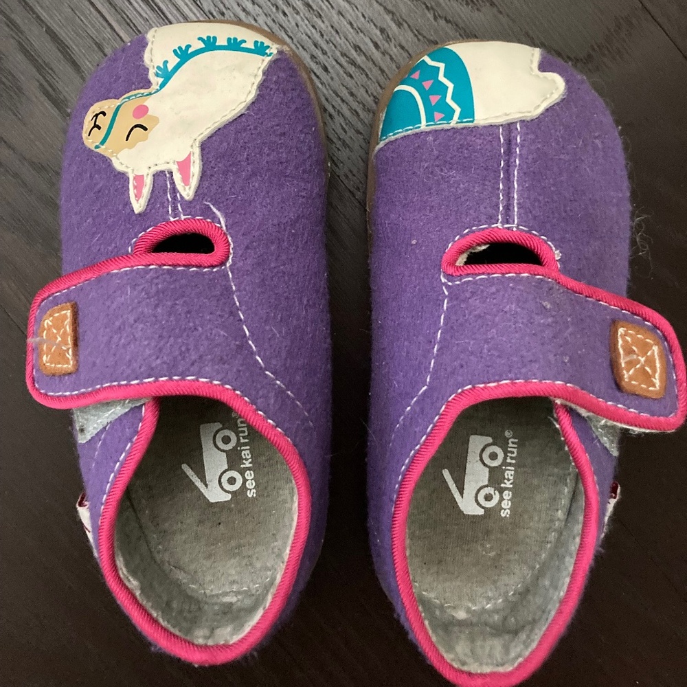 See Kai Run Toddler Cruz II Slippers - Size 8